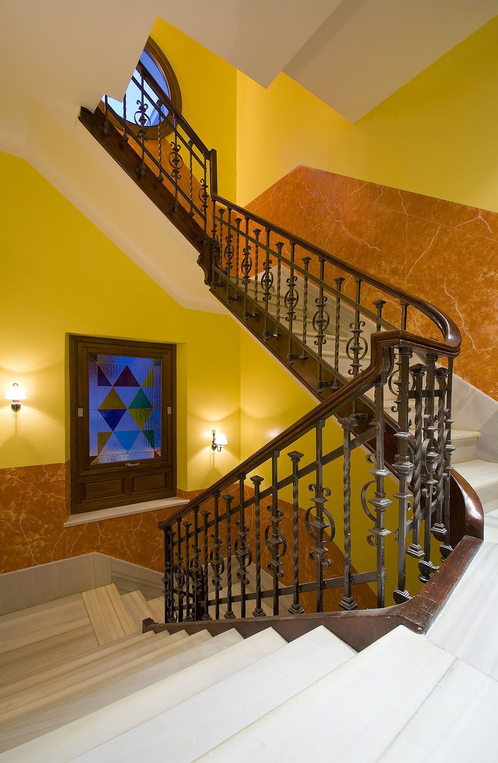 Hotel Gran Via 44